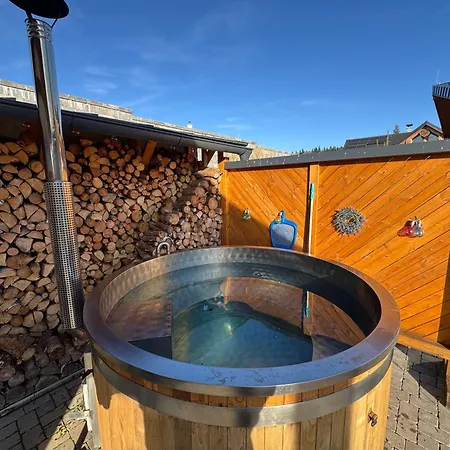 Lea 木屋 勒沃卡